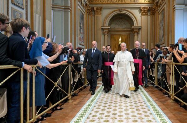 Pope: Charity is source of prayer, soul of action, expression of sacrifice