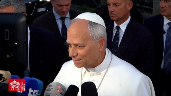 Pope: Help the suffering people of Gaza and respect human rights of all