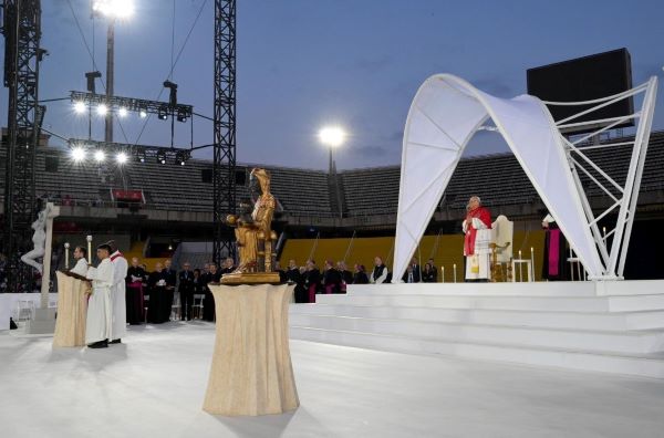 Pope in Barcelona: “We are made for the infinite”