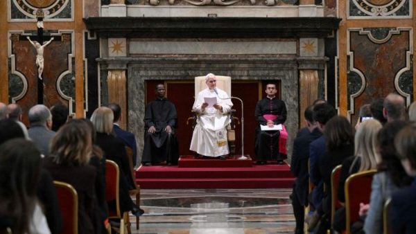 Pope Leo XIV: Planes should bring peace, not war and destruction