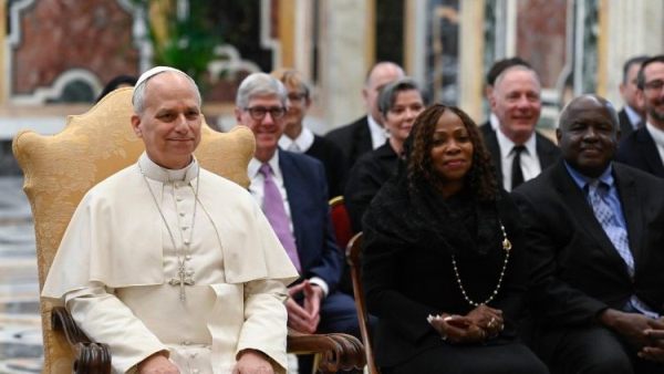 Pope to Illinois municipal leaders: Authority must be rooted in service