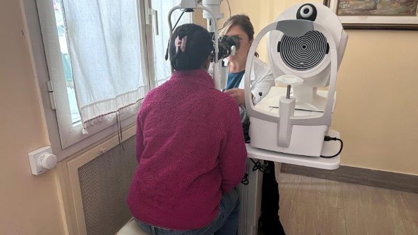 Vatican offers free eye exams and glasses to children in need