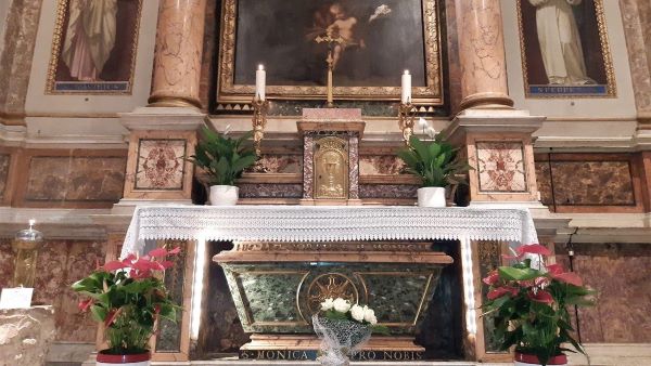 The adventure of the translation of the relics of St Monica