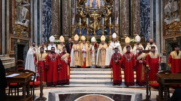 Jubilee of Eastern Churches: Armenian Patriarch Minassian prays for peace