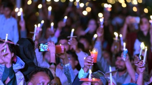 Christians and Muslims join in Pakistan to pray for peace