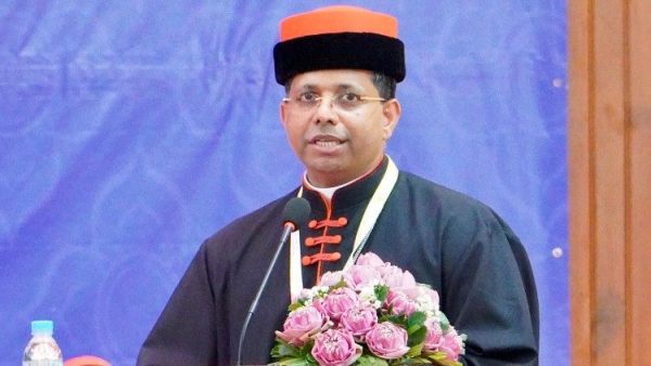 Holy See outlines peacebuilding role at Chilean congress