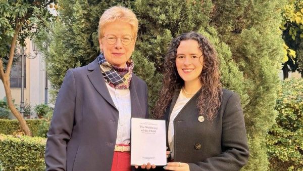 Canon lawyers present new standard work on child welfare