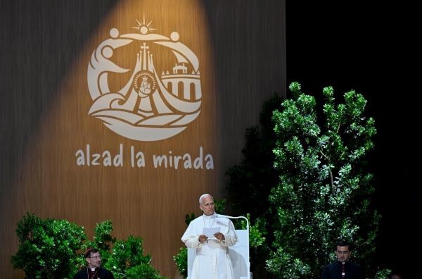 Pope in Madrid: Weaving networks to safeguard the soul of society