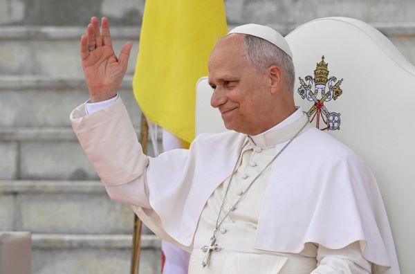 Pope Leo: 