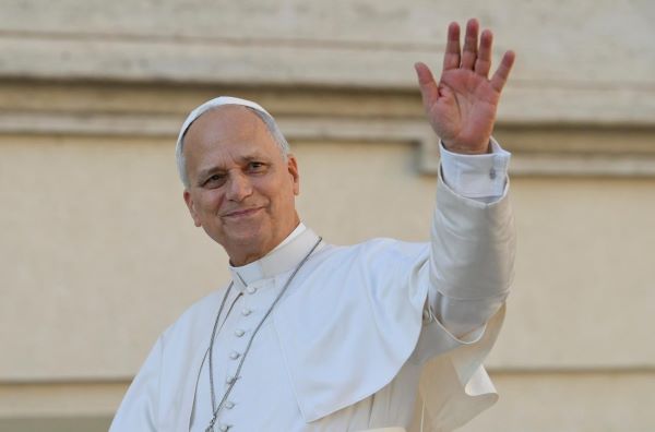 Pope at Audience: Human dignity must always be defended as God’s gift