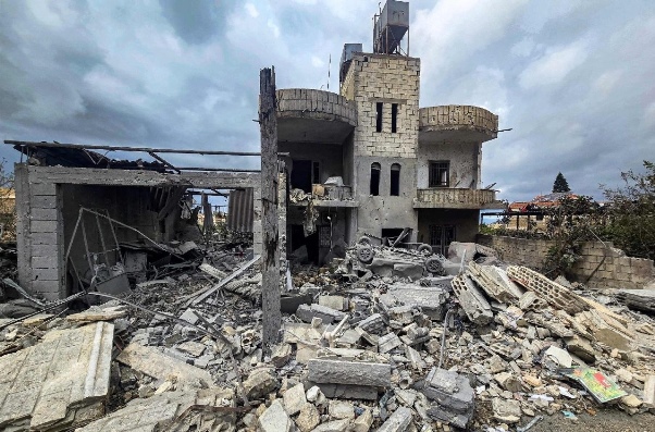 Pope expresses closeness to Christians affected by war in southern Lebanon